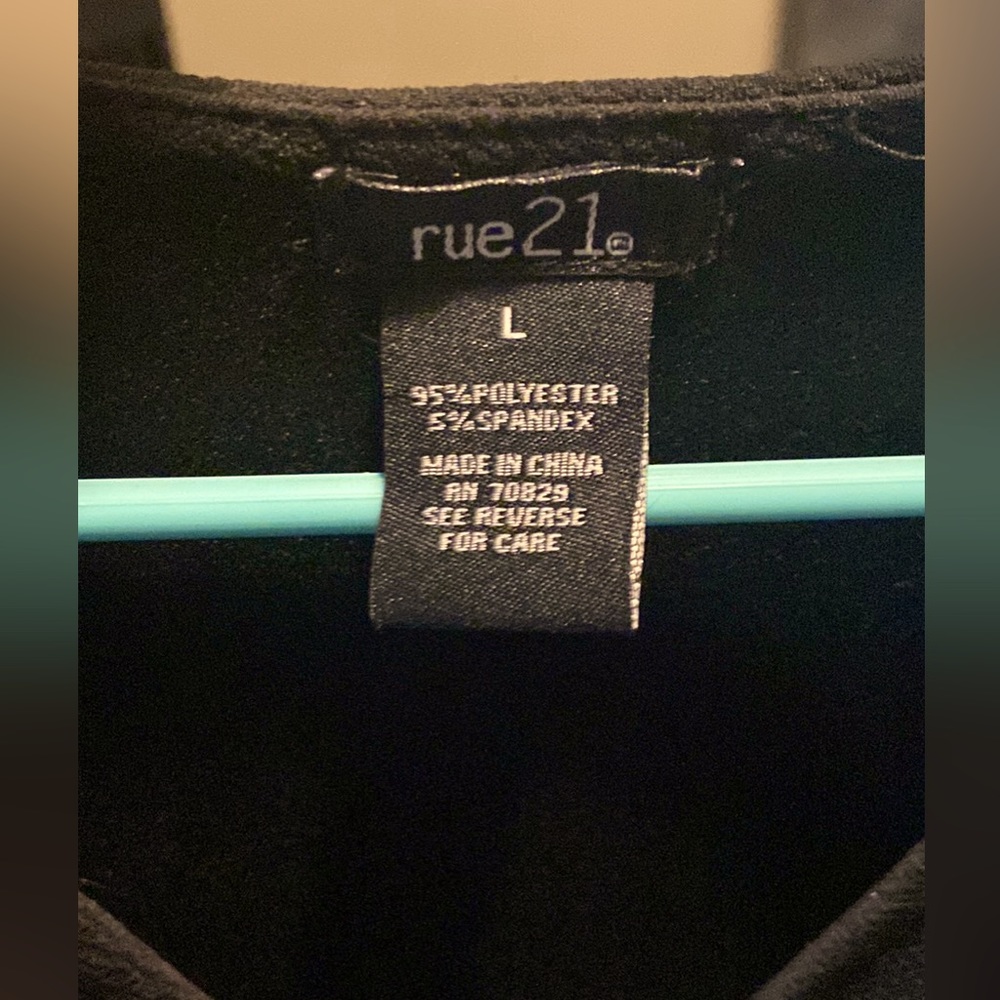 Women’s Lg dress
